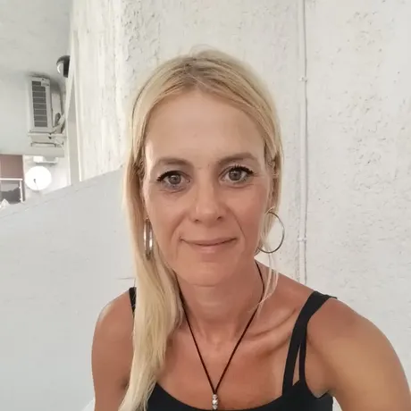 Taryn, a MenoLisa member